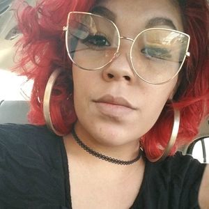 Meet your Posher, Rae